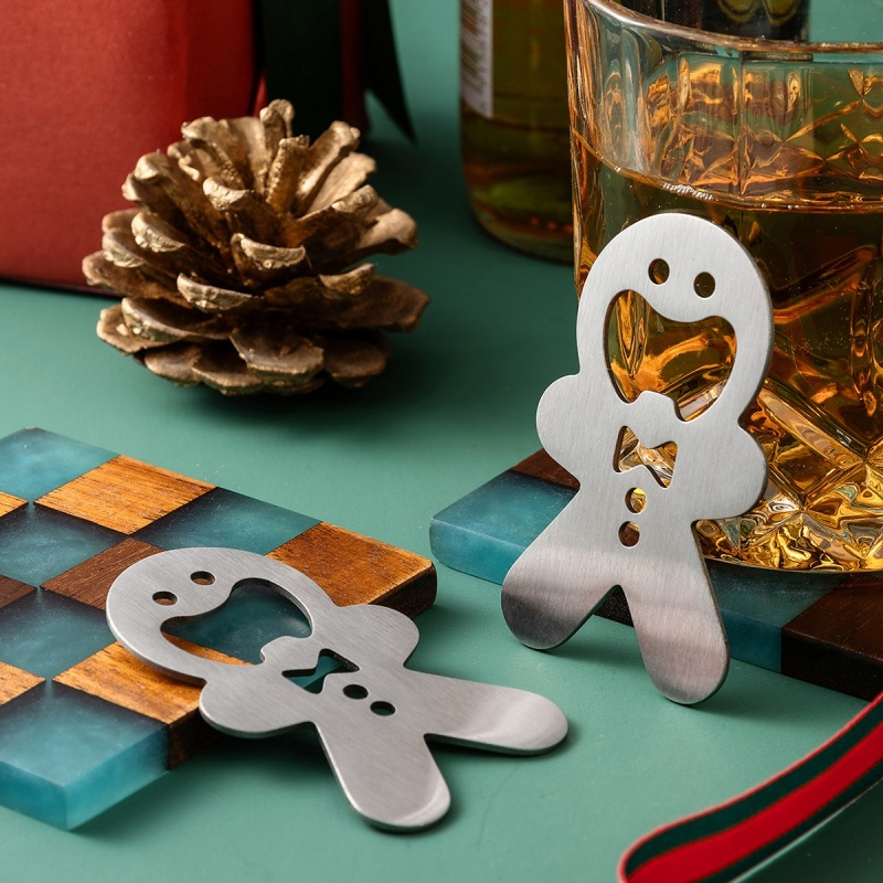Gingerbread Man Bottle Opener  - đánh giá và giá Kitchen Gadgets For Men