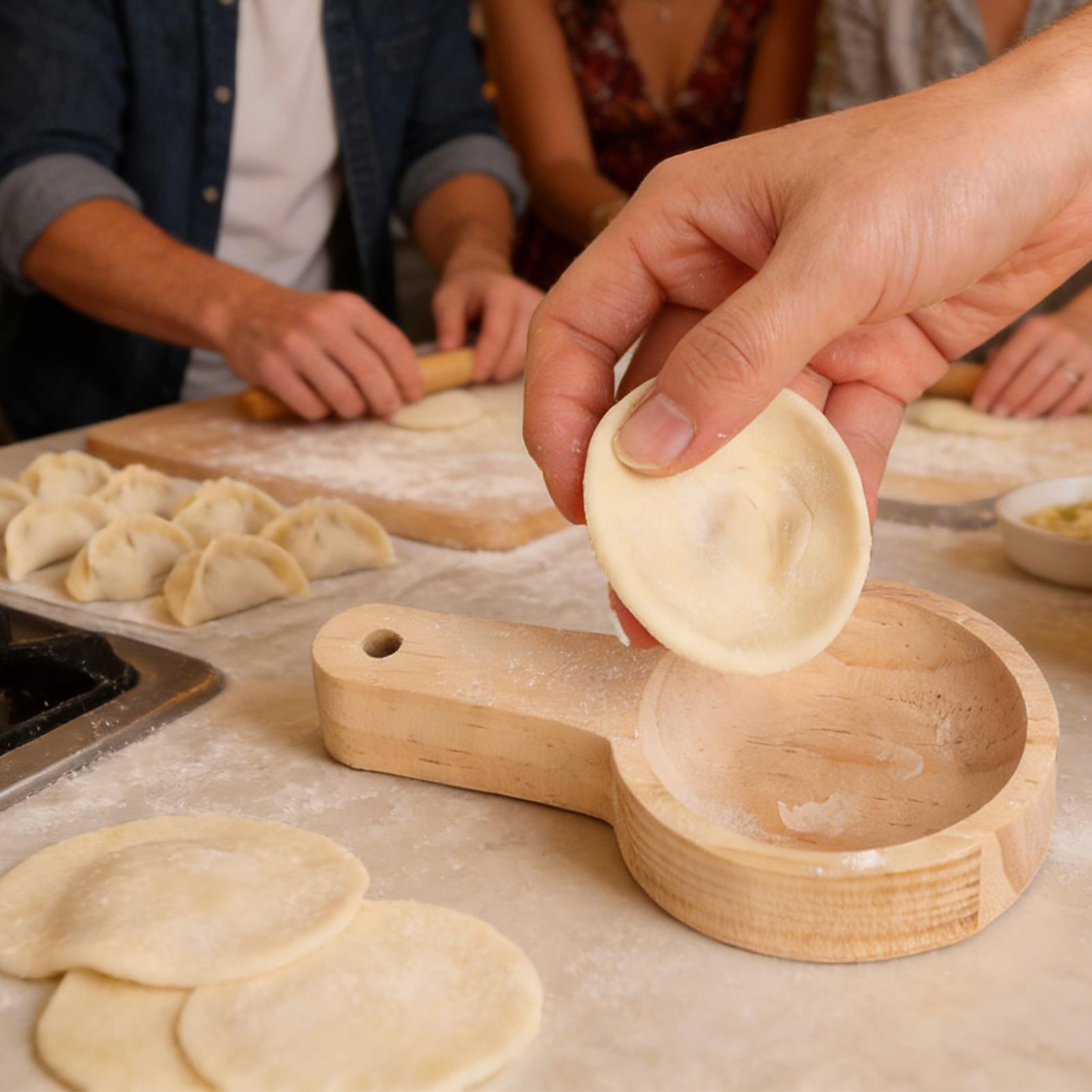 3-Inch Dumpling Wrapper Press  - đánh giá và giá Kitchen Gadgets Dumpling Maker