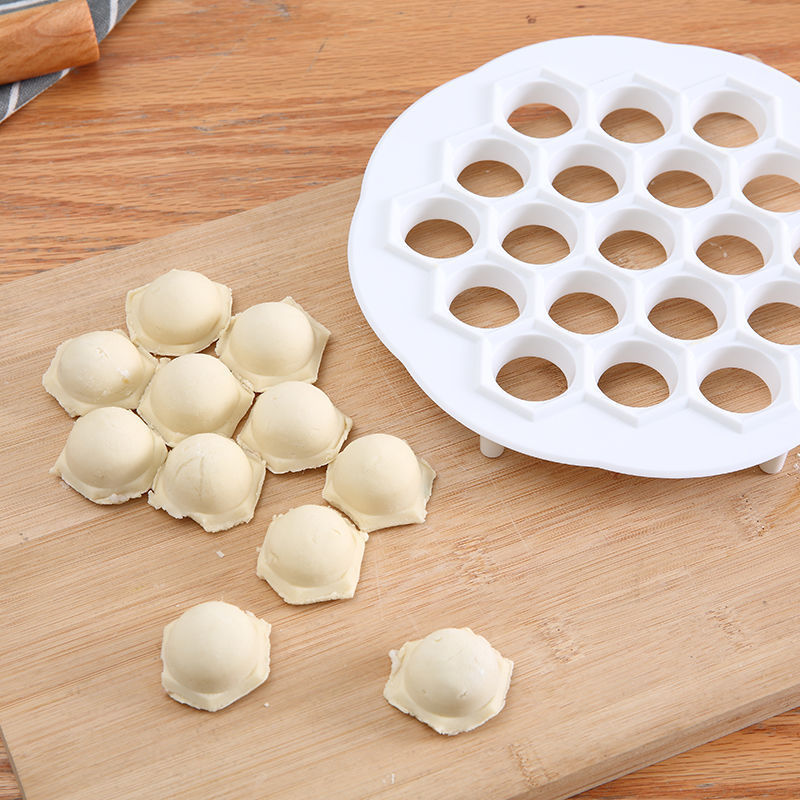 Dumpling Mold 19 Hole Maker La - đánh giá và giá Kitchen Gadgets Dumpling Maker