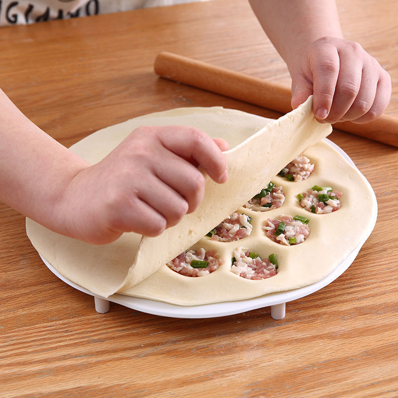 Dumpling Mold 19 Hole Maker La - đánh giá và giá Kitchen Gadgets Dumpling Maker